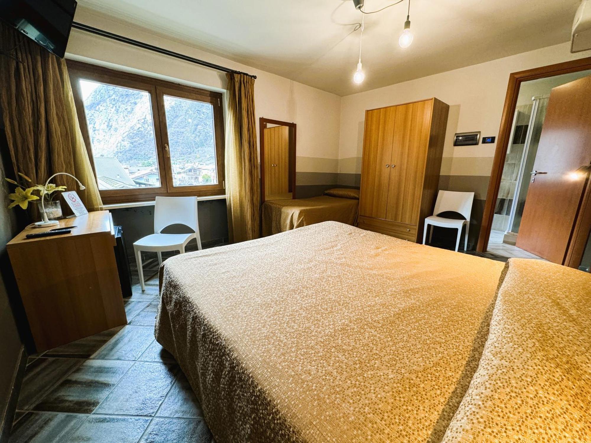 Hotel&Restaurant Armanac De Toubie Арна Экстерьер фото